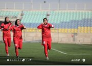 غیبت خانم گل فوتبال ایران در تمرین پرسپولیس؛ پای استقلال در میان است؟